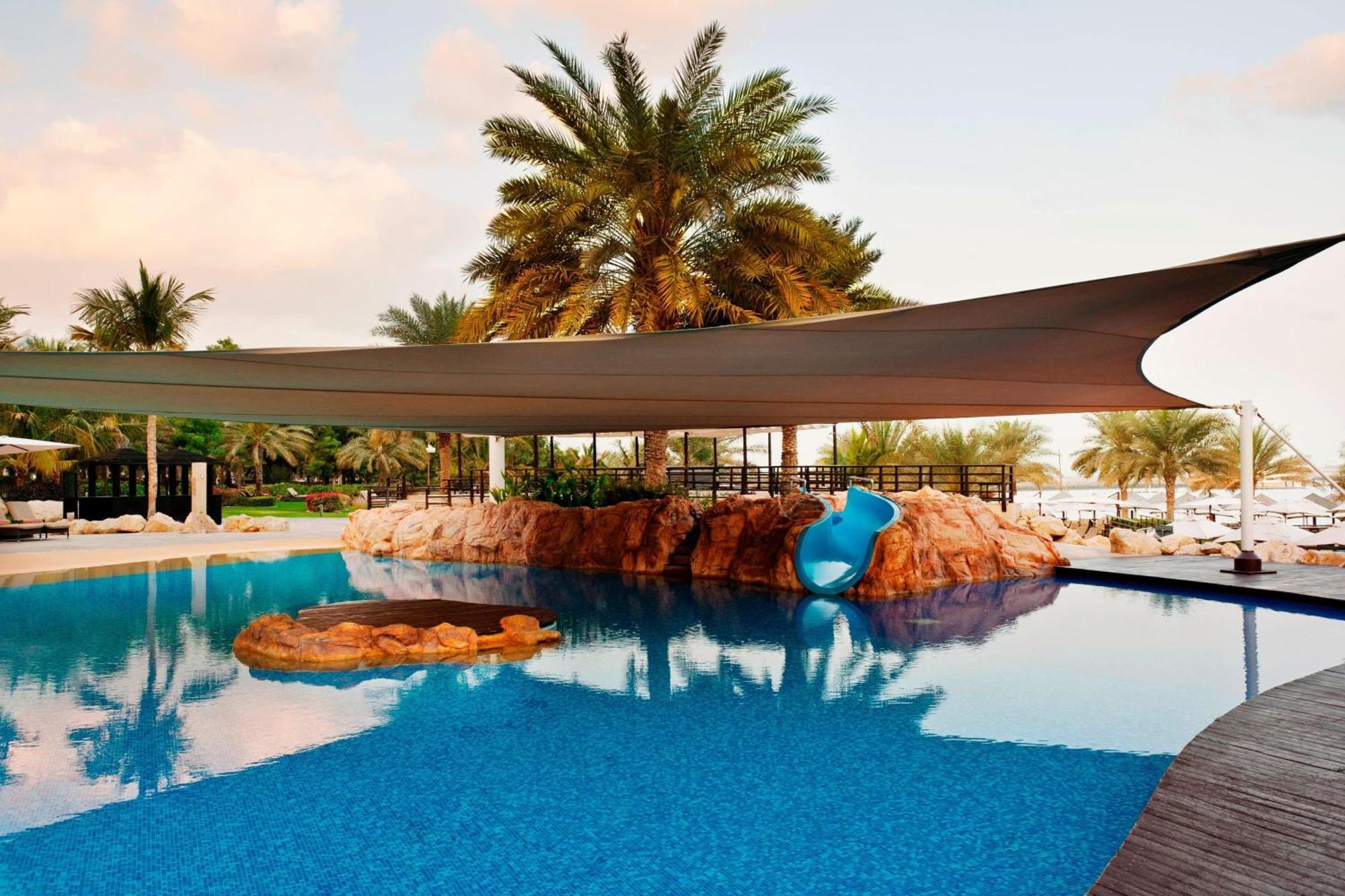 ومارينا ذا ويستن مينا سياهي بيتش 5* دبي